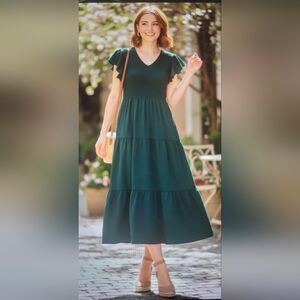 Elegant Green Maxi Dress Size L